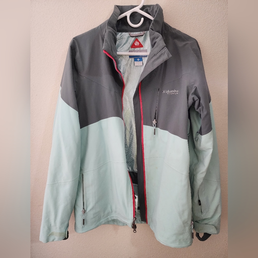 Columbia Titanium Jacket